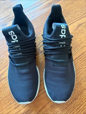 adidas Men's Black Mesh Cloudfoam  Slip-On Lace-Up Sneakers with White Sole